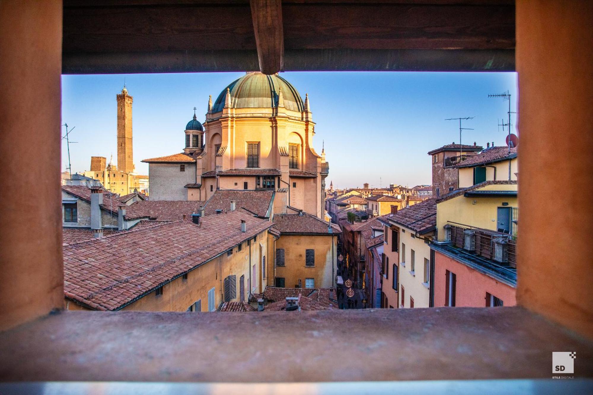 Apartamento Urbanicooh Azzoguidi - Torre Asinelli View Bolonia Exterior foto